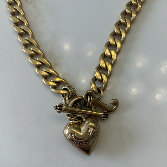 Vintage Juicy Couture Banner Puffy Gold Link Heart Necklace Y2K - Picture 2 of 10